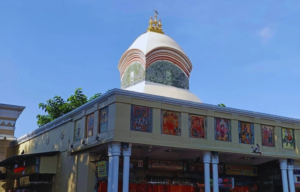 Kalighat Kali Temple in Kolkata Pictures